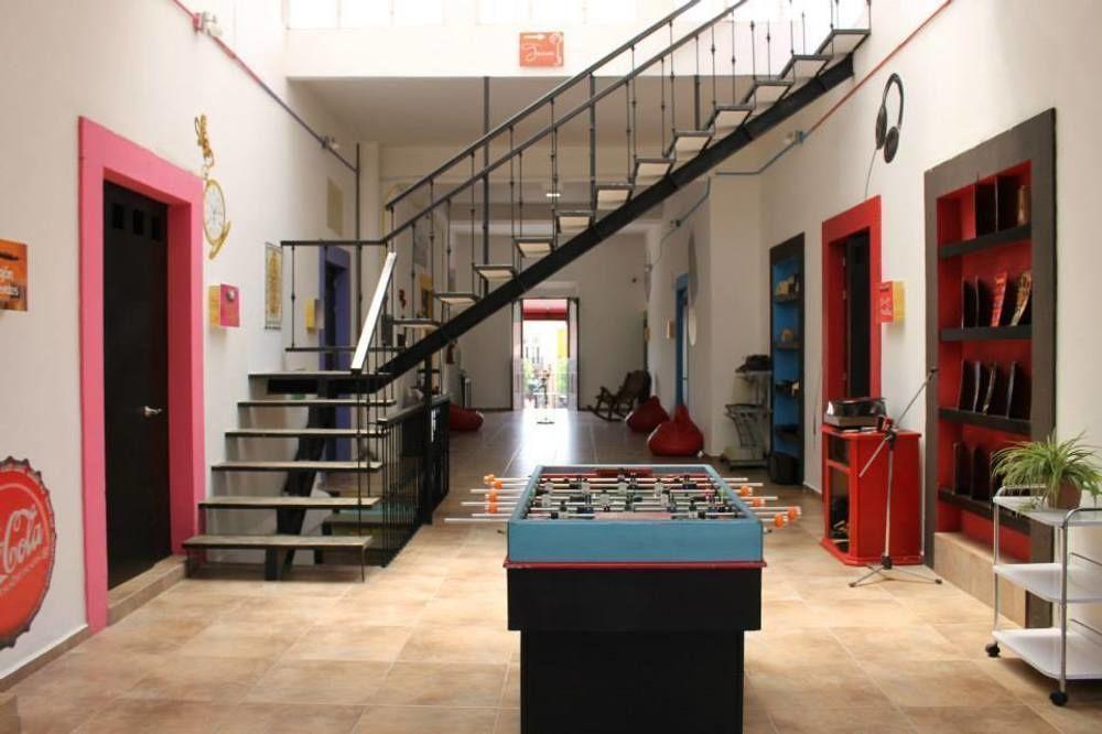 Hostal El Armario Leon Exterior photo